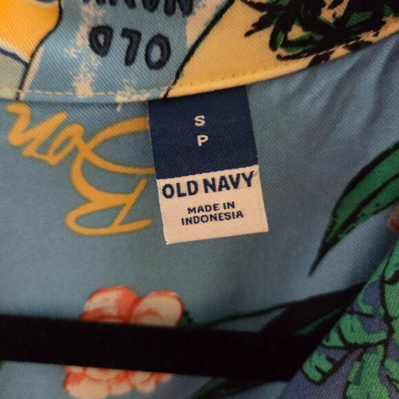 Old Navy Camp Shirt - Picture 2 of 2